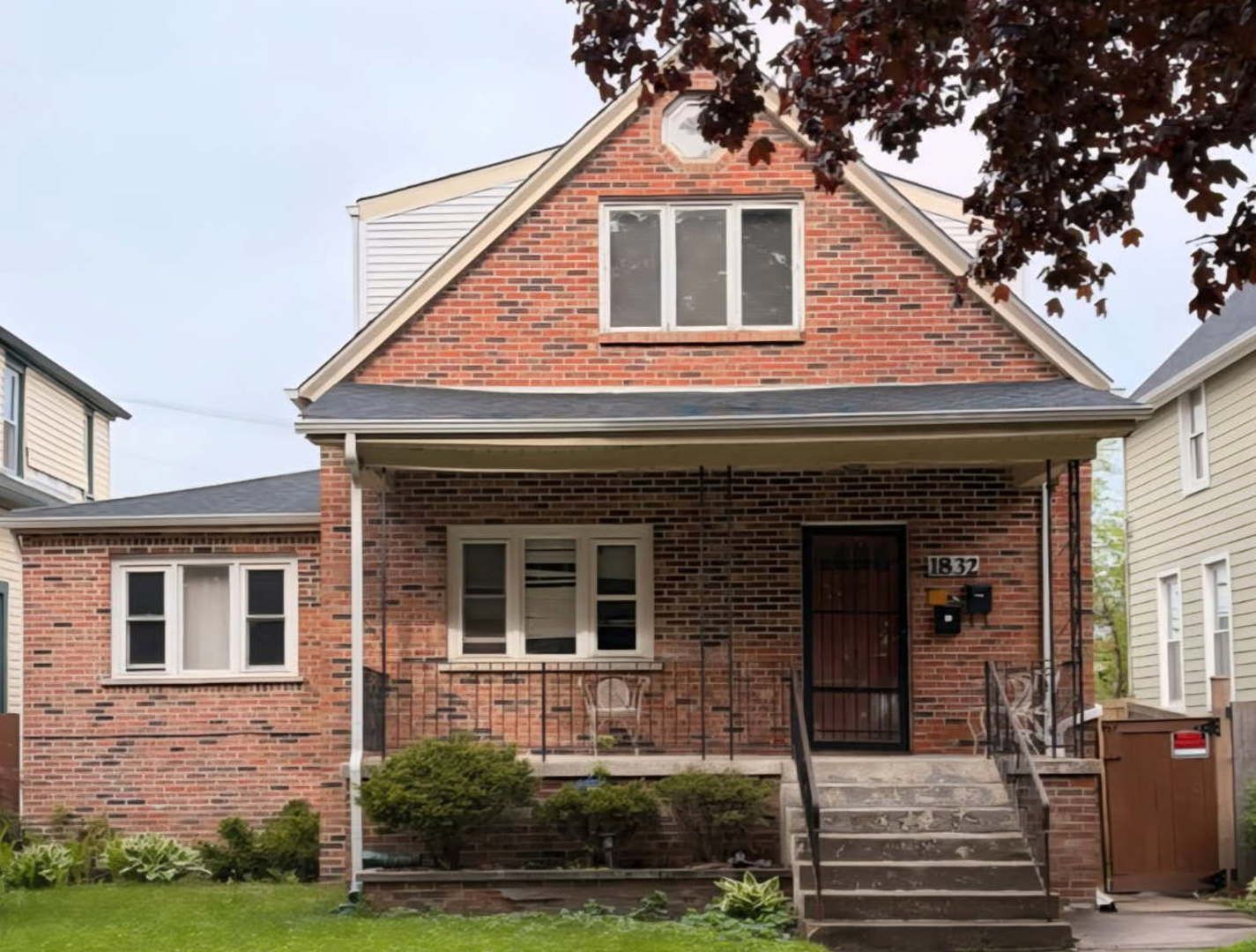 1832 Ashland Avenue — Evanston, IL 60201