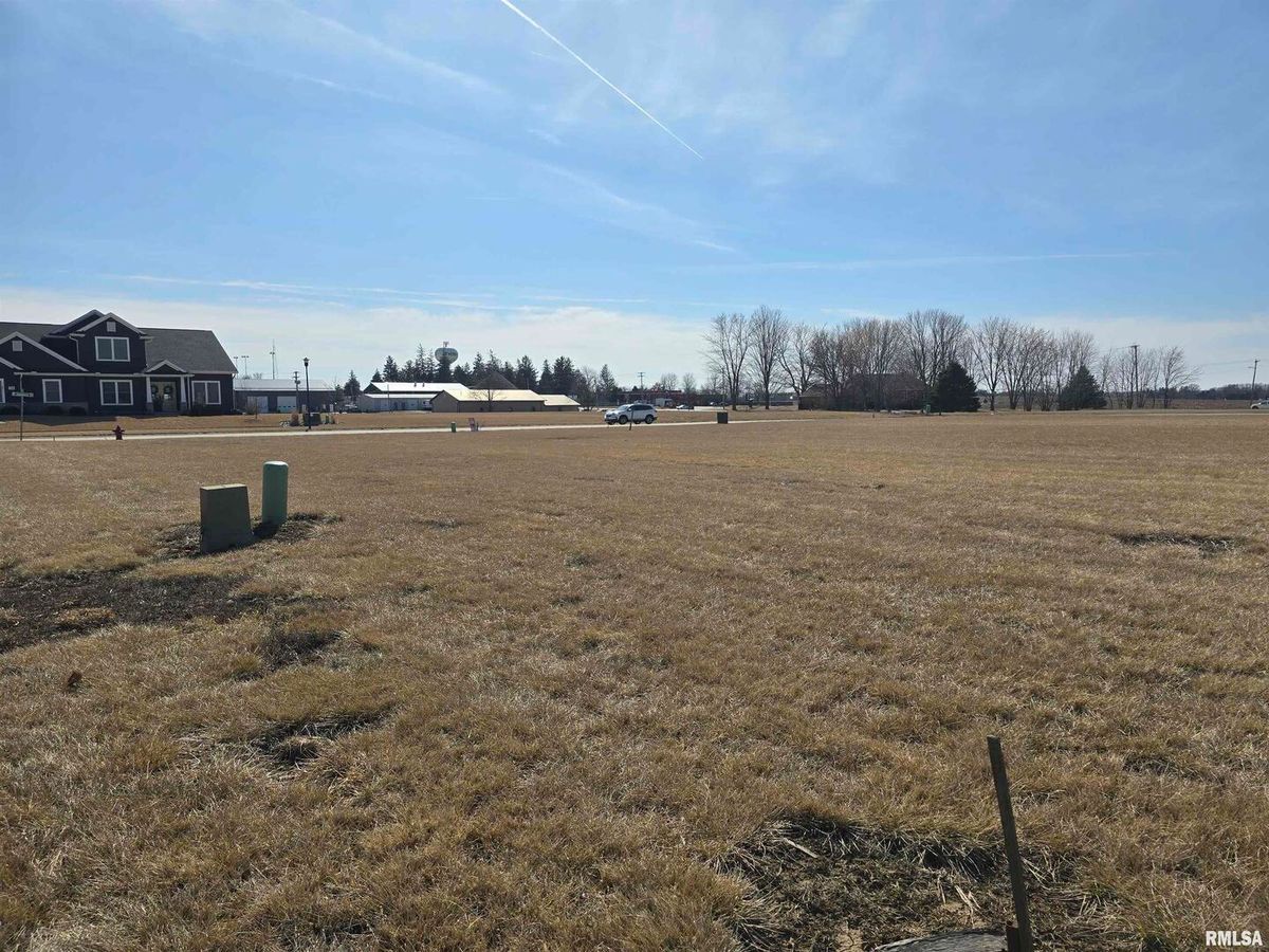 803 Darnall Drive, Geneseo, IL 61254