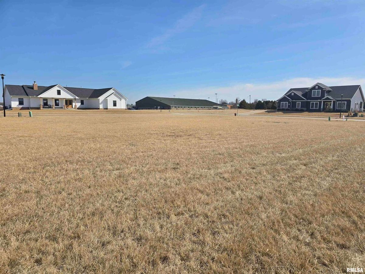 803 Darnall Drive, Geneseo, IL 61254