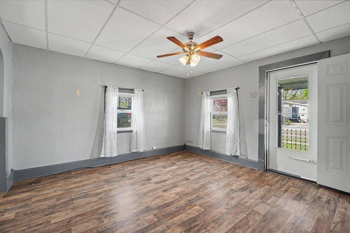 117 N Scott Street, Westville, IL 61883