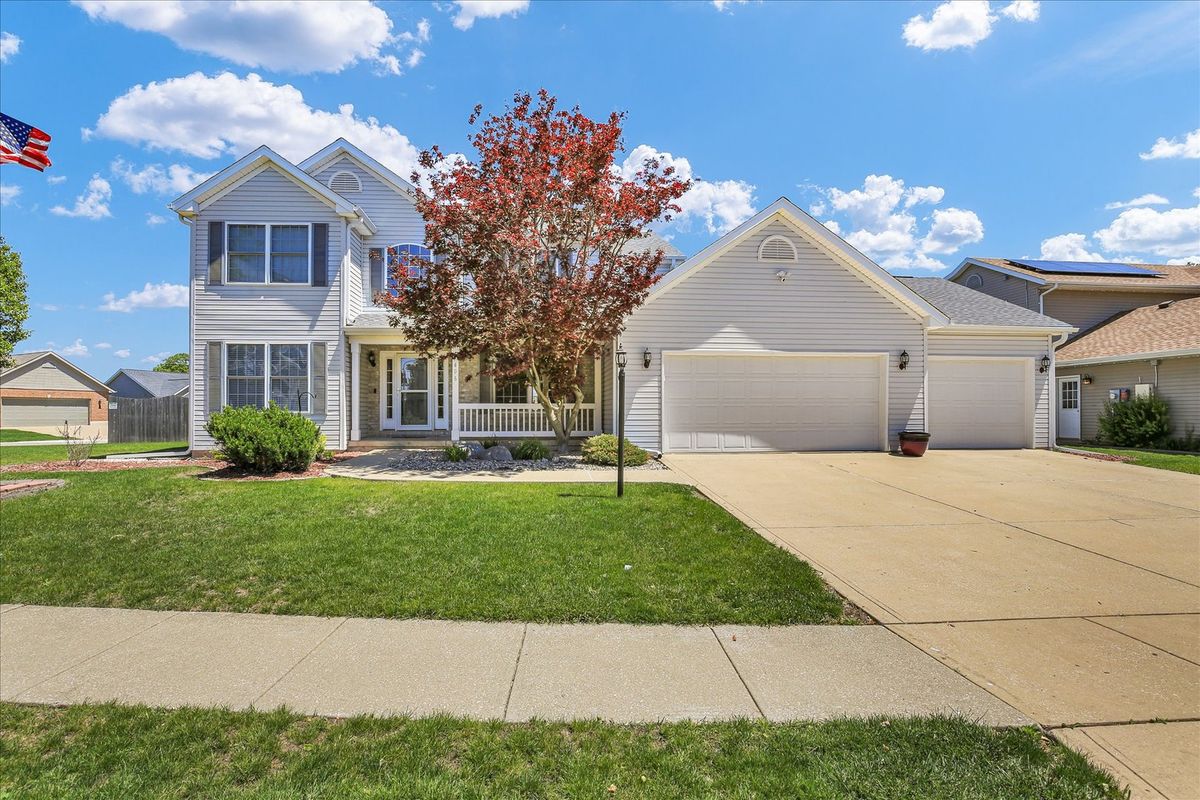 406 Tickseed Avenue, Savoy, IL 61874