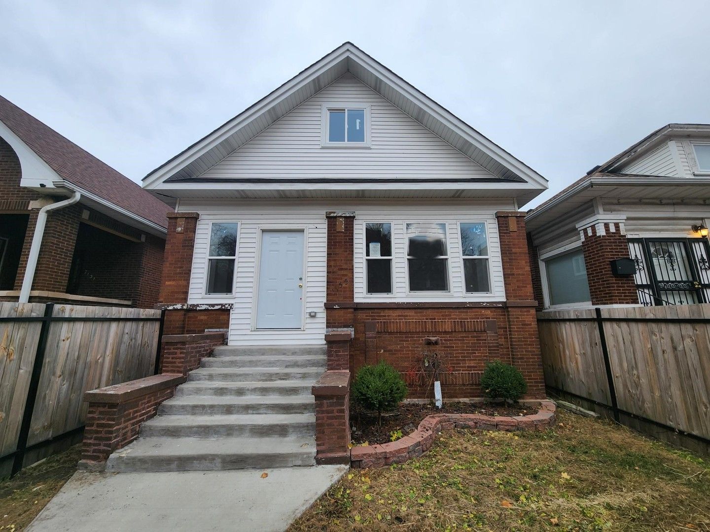 7133 S Constance Avenue — Chicago, IL 60649