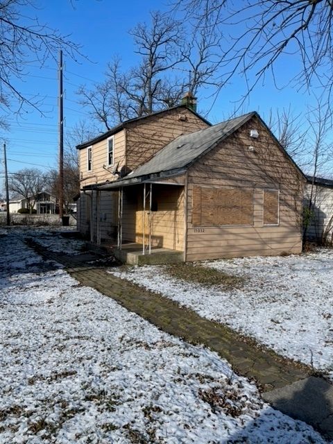 15032 Winchester Avenue — Harvey, IL 60426