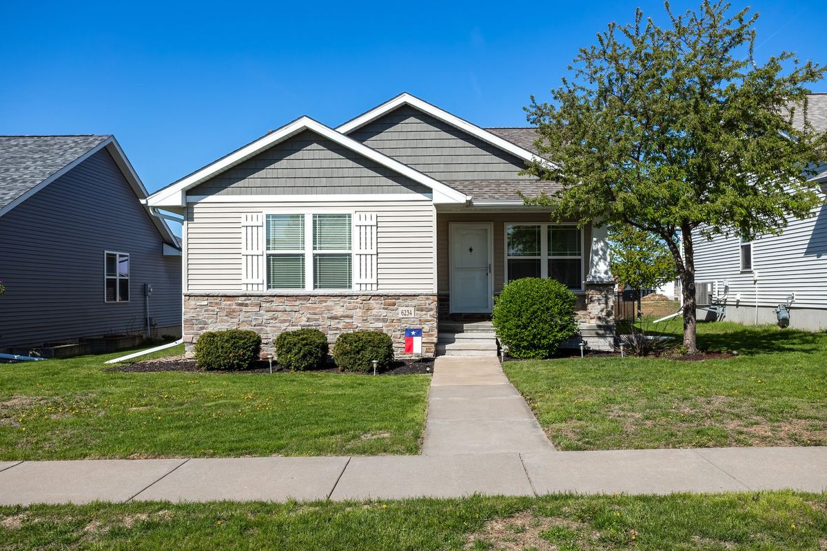 6234 Mississippi Avenue, Davenport, IA 52807