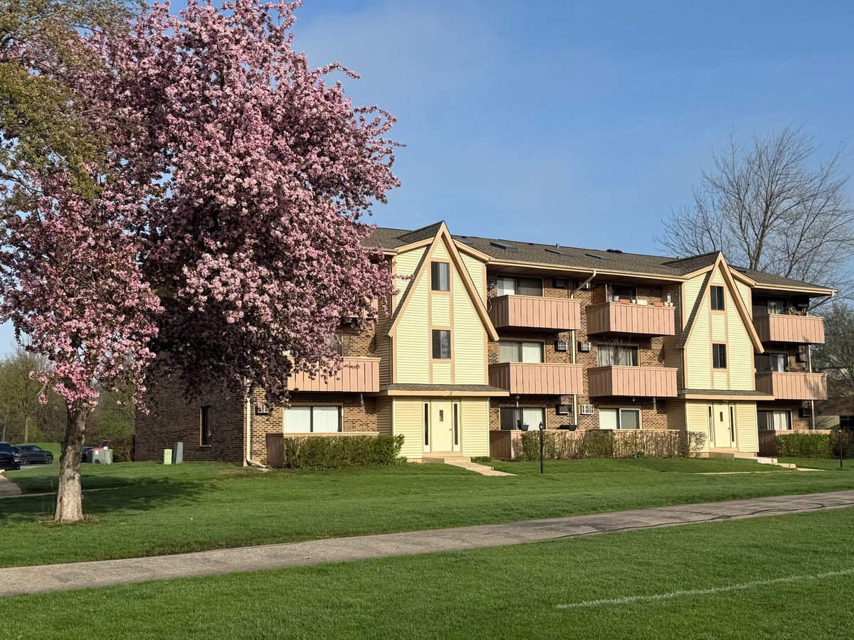 3 Cedar Court, Vernon Hills, IL 60061