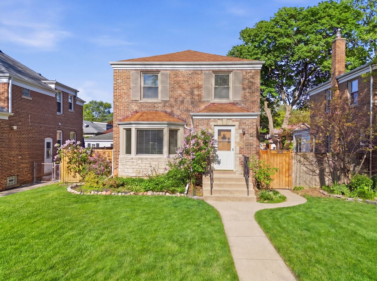 5430 Lamon Avenue, Chicago, IL 60630