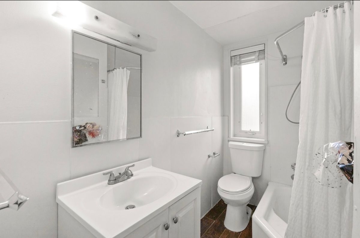 7206 Oak Avenue #2SE, River Forest, IL 60305