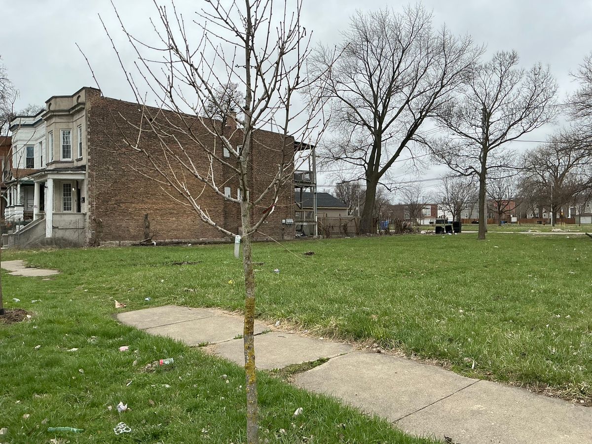 5922 Emerald Avenue, Chicago, IL 60621
