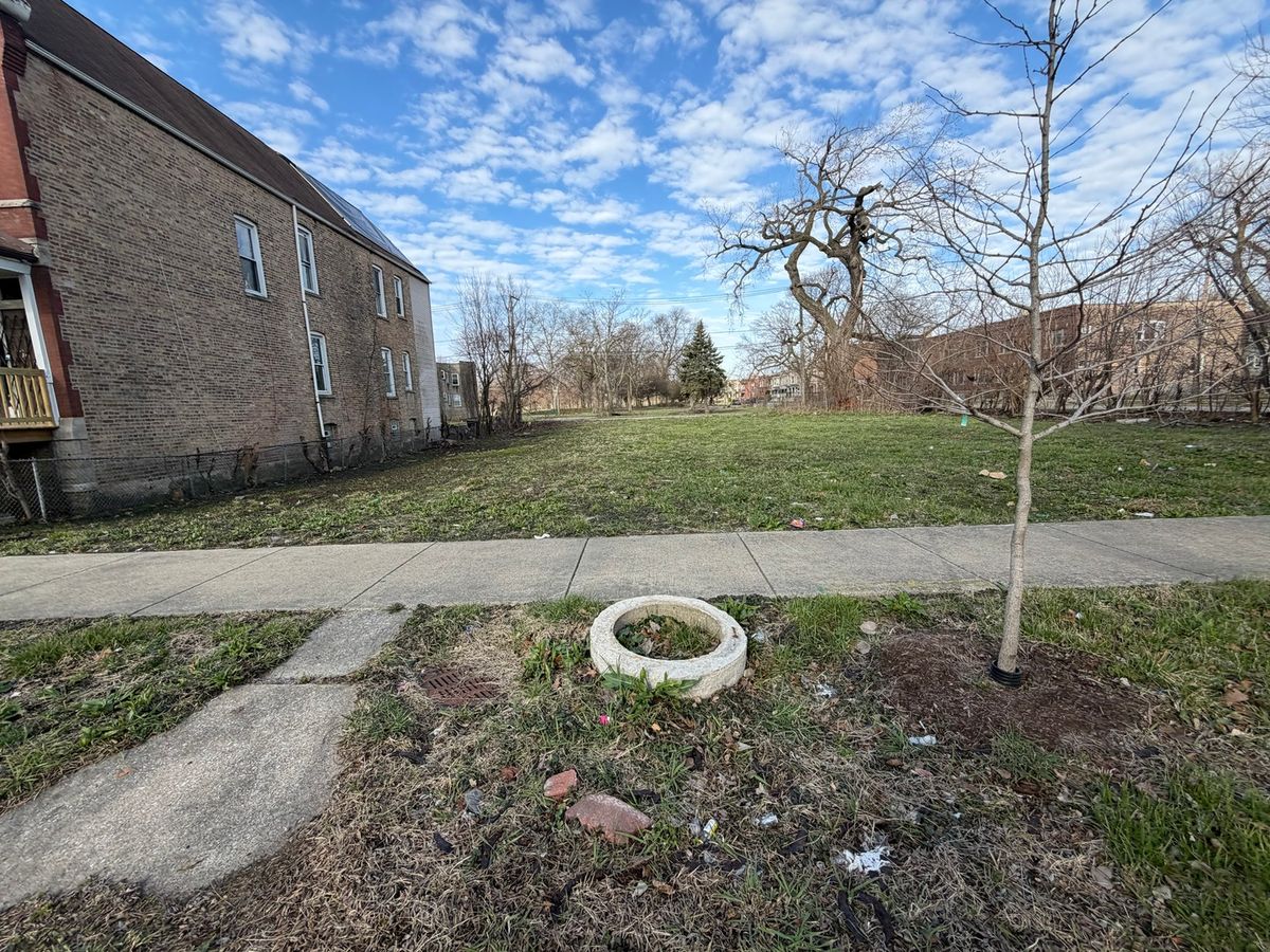 6404 May Street, Chicago, IL 60621