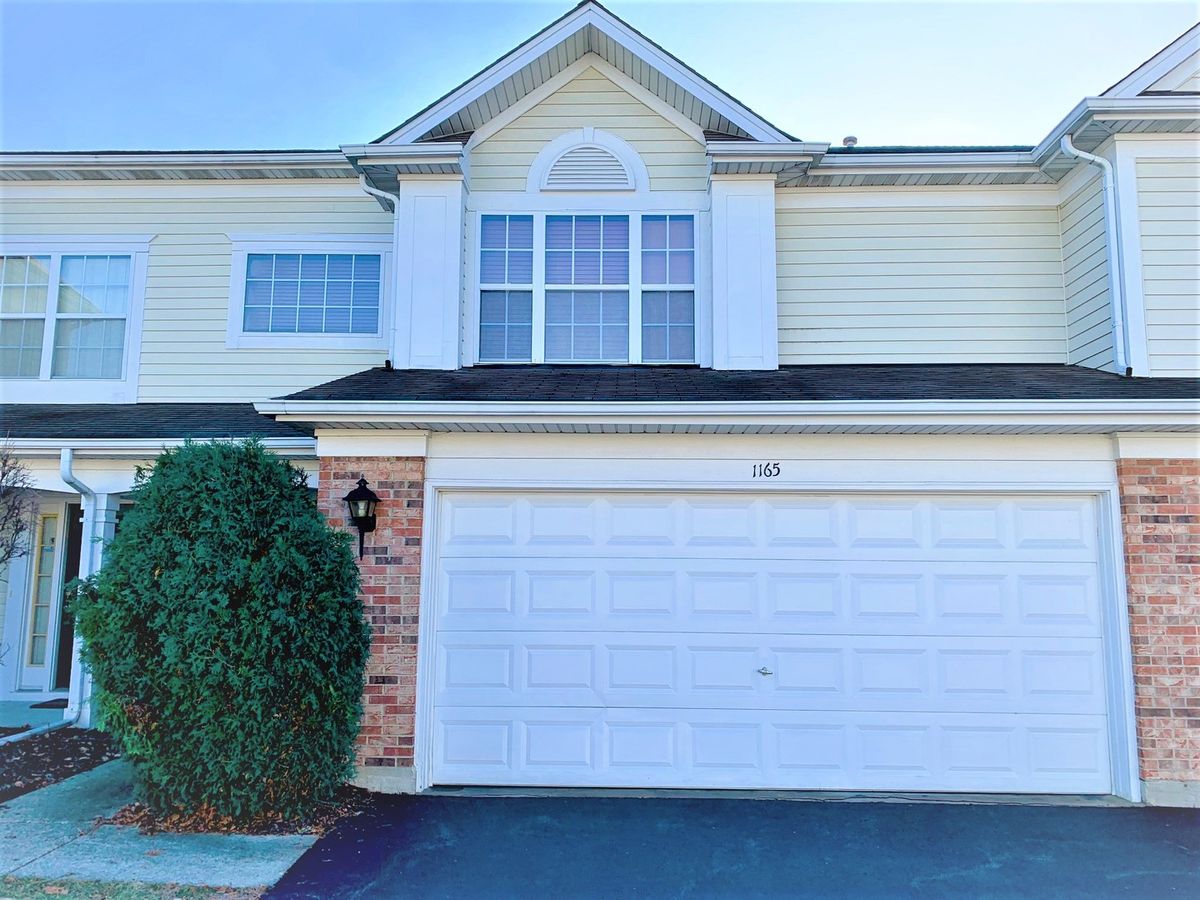 1165 Westminster Lane, Elk Grove Village, IL 60007