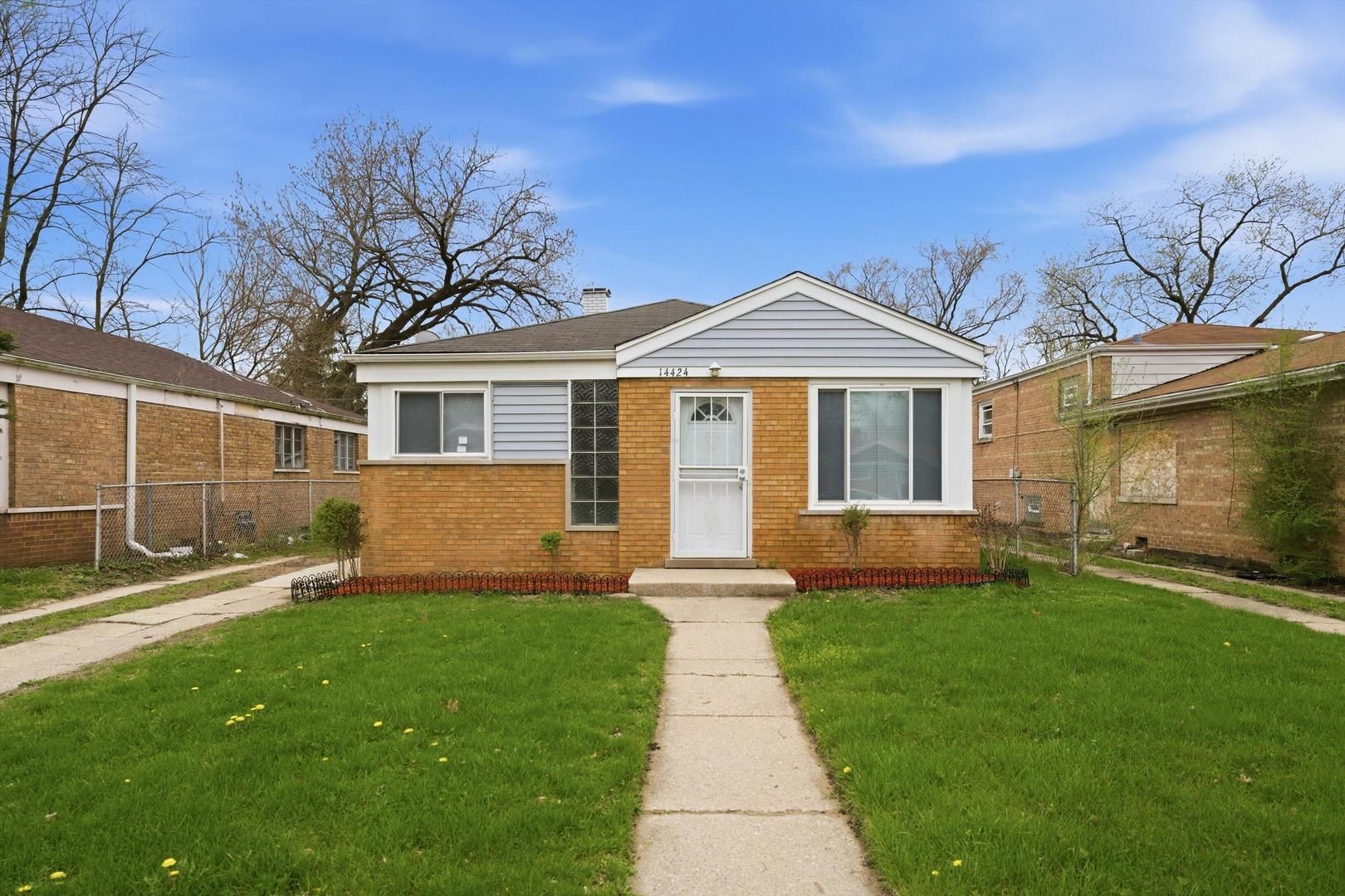 14424 University Avenue — Dolton, IL 60419