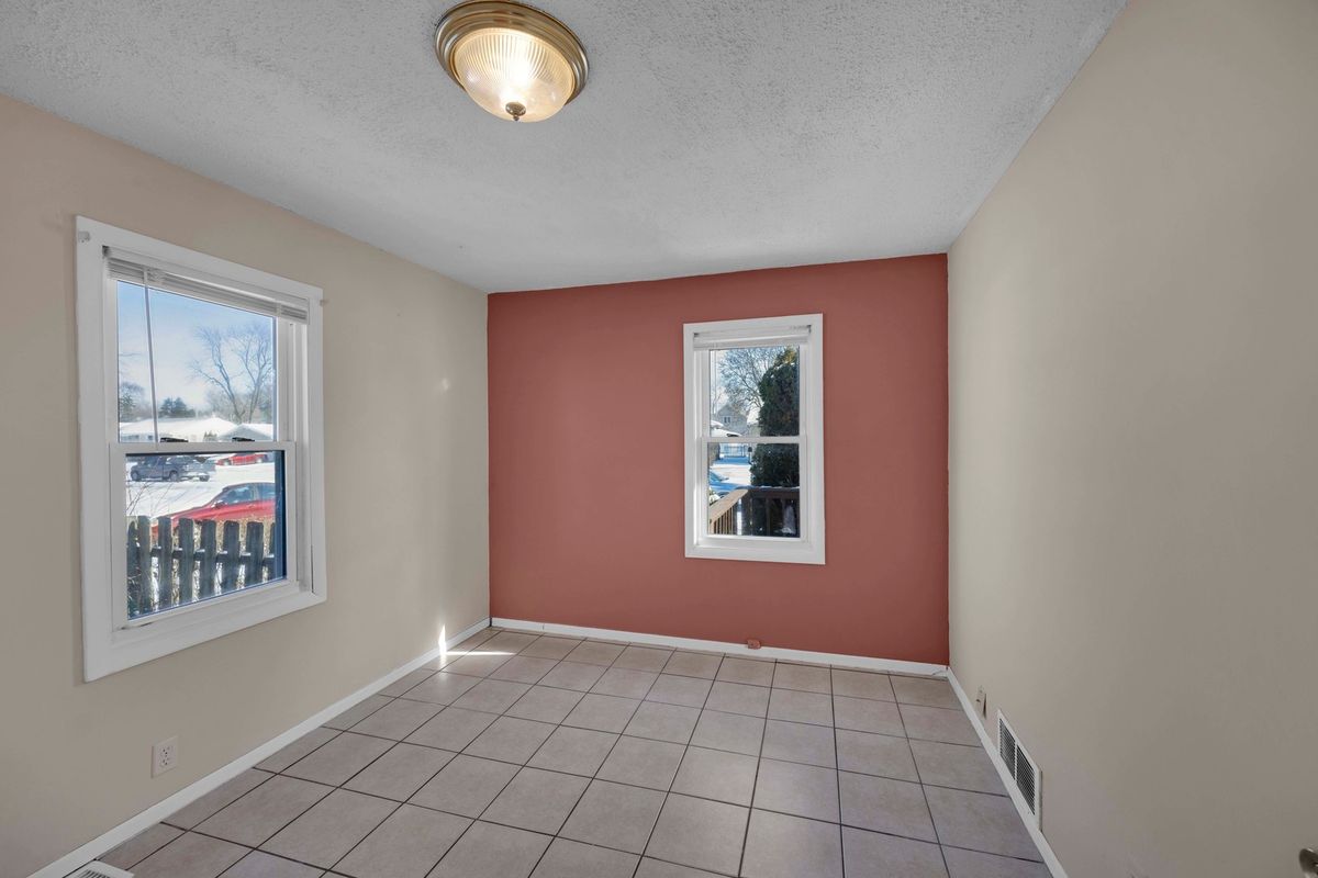 1336 Hirsch Avenue, Calumet City, IL 60409