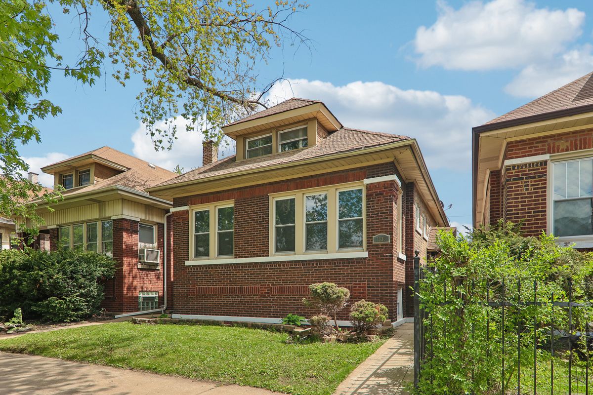 7533 Green Street, Chicago, IL 60620