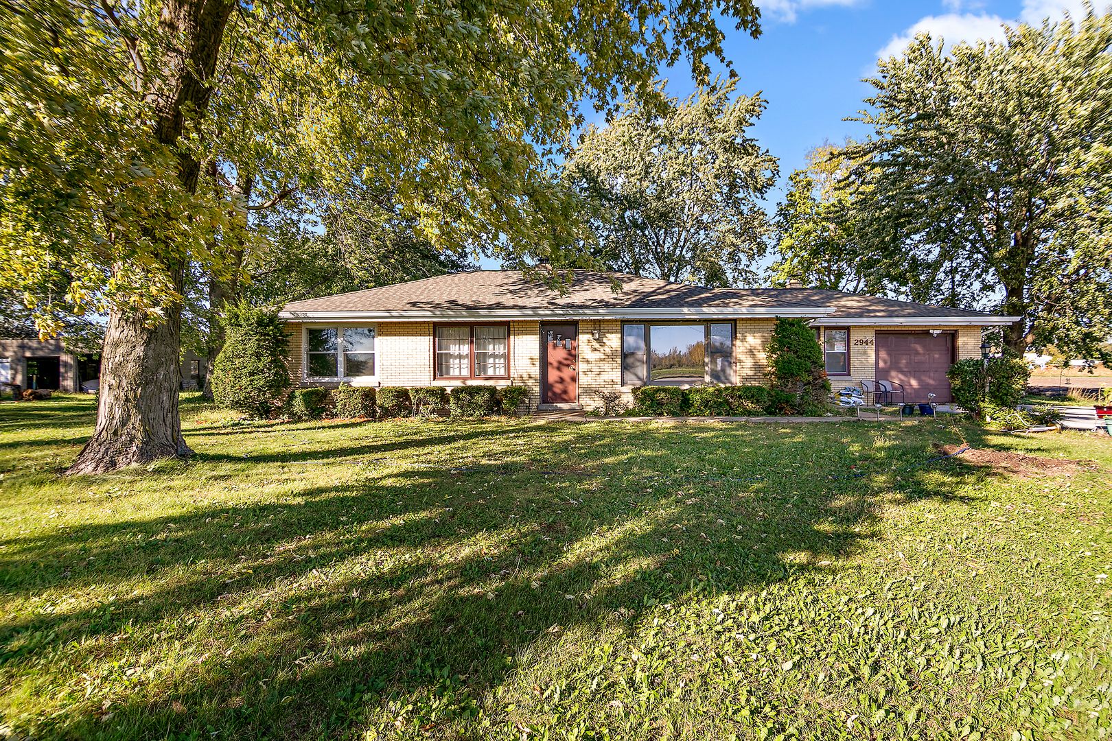 2944 Lincoln Highway — Chicago Heights, IL 60411