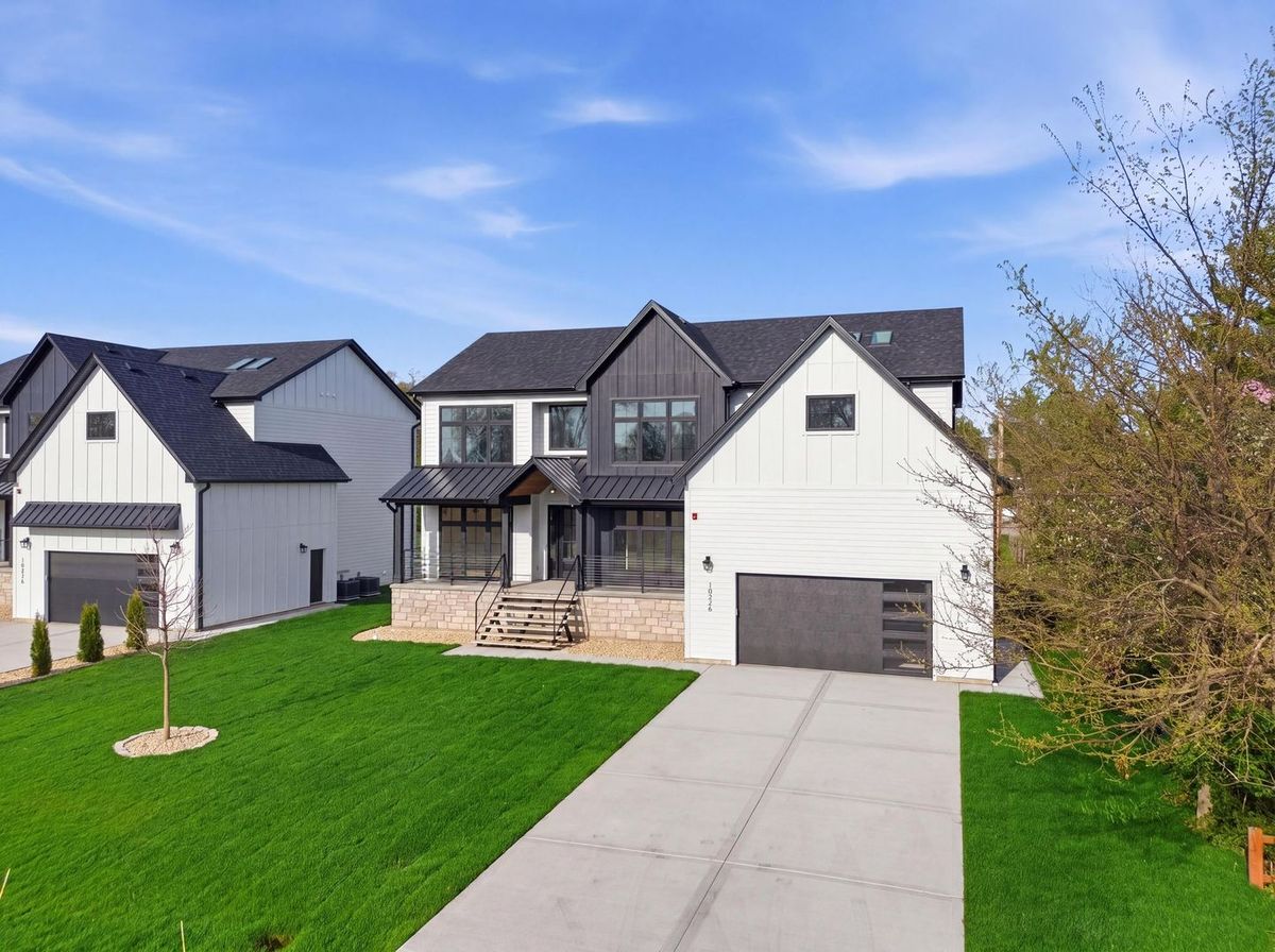 10226 81st Avenue, Palos Hills, IL 60465