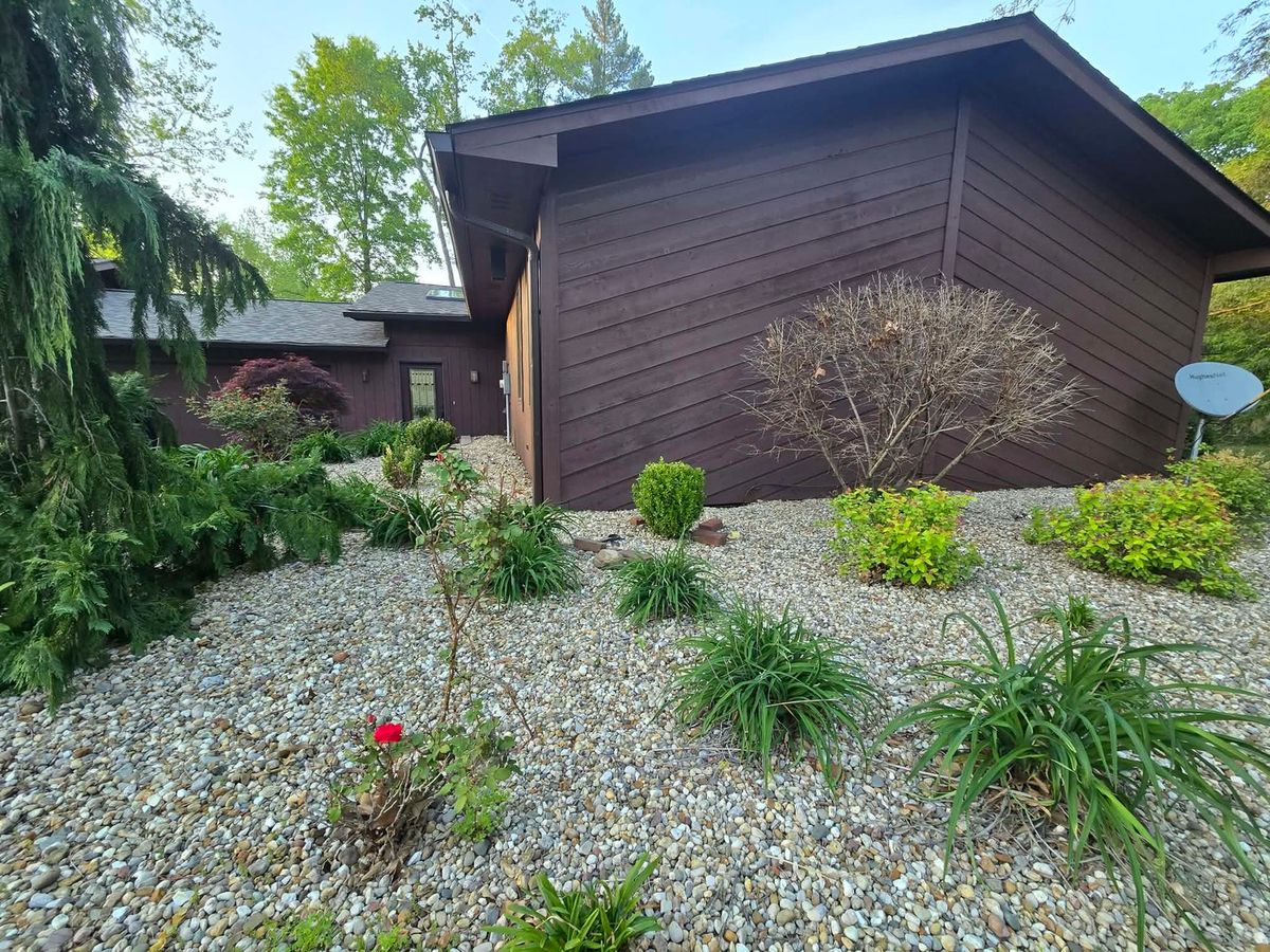 17647 N Old Centralia Lane, Mt Vernon, IL 62864