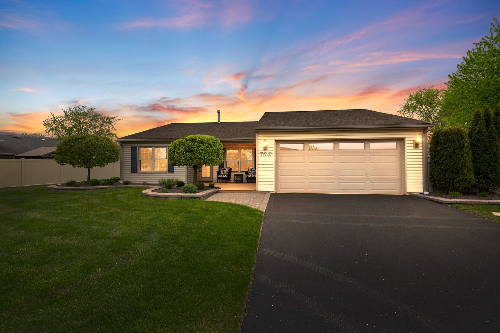 7612 W Woodlawn Drive — Frankfort, IL 60423