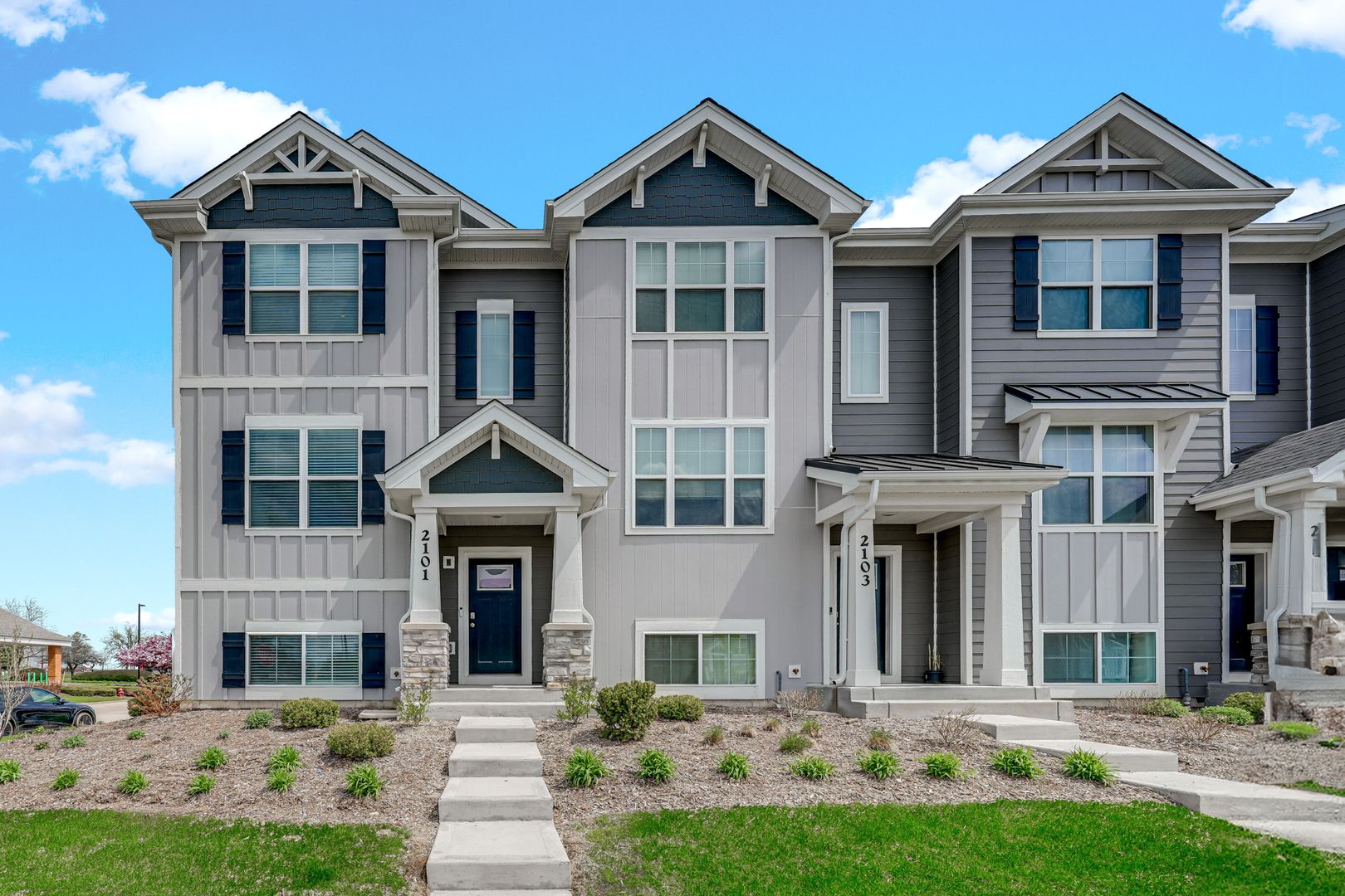 2101 Yellowstone Boulevard — Mundelein, IL 60060