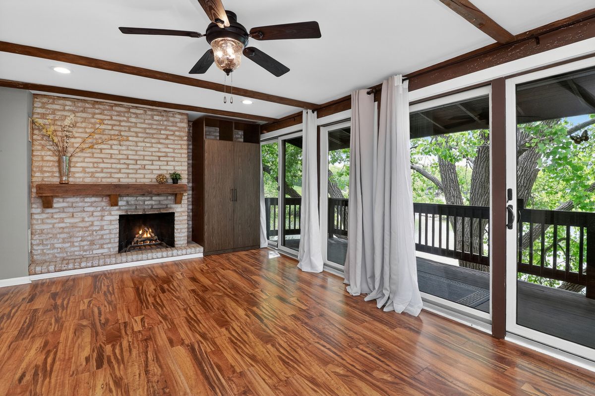 5542 E Lake Drive #74E, Lisle, IL 60532