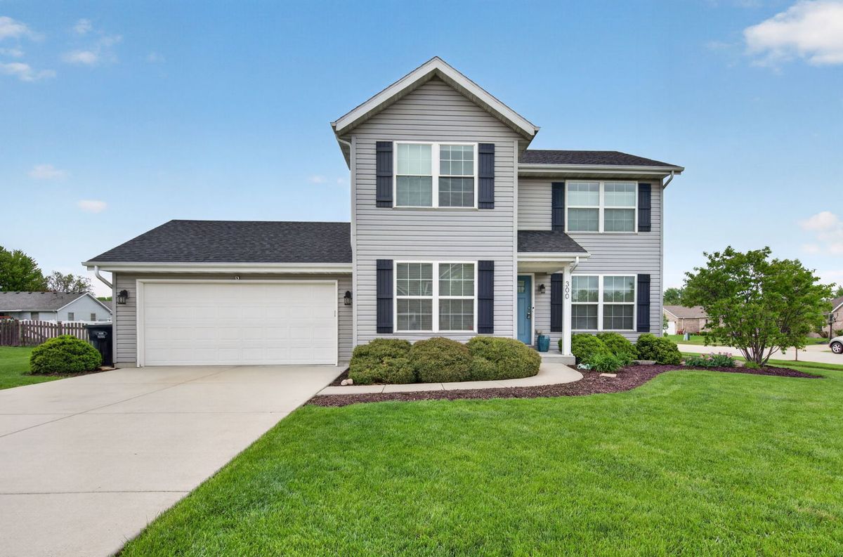300 Arrowhead Drive, Minooka, IL 60447
