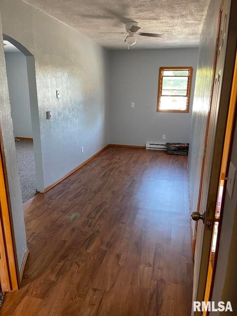 501 SW 3rd Street, Aledo, IL 61231
