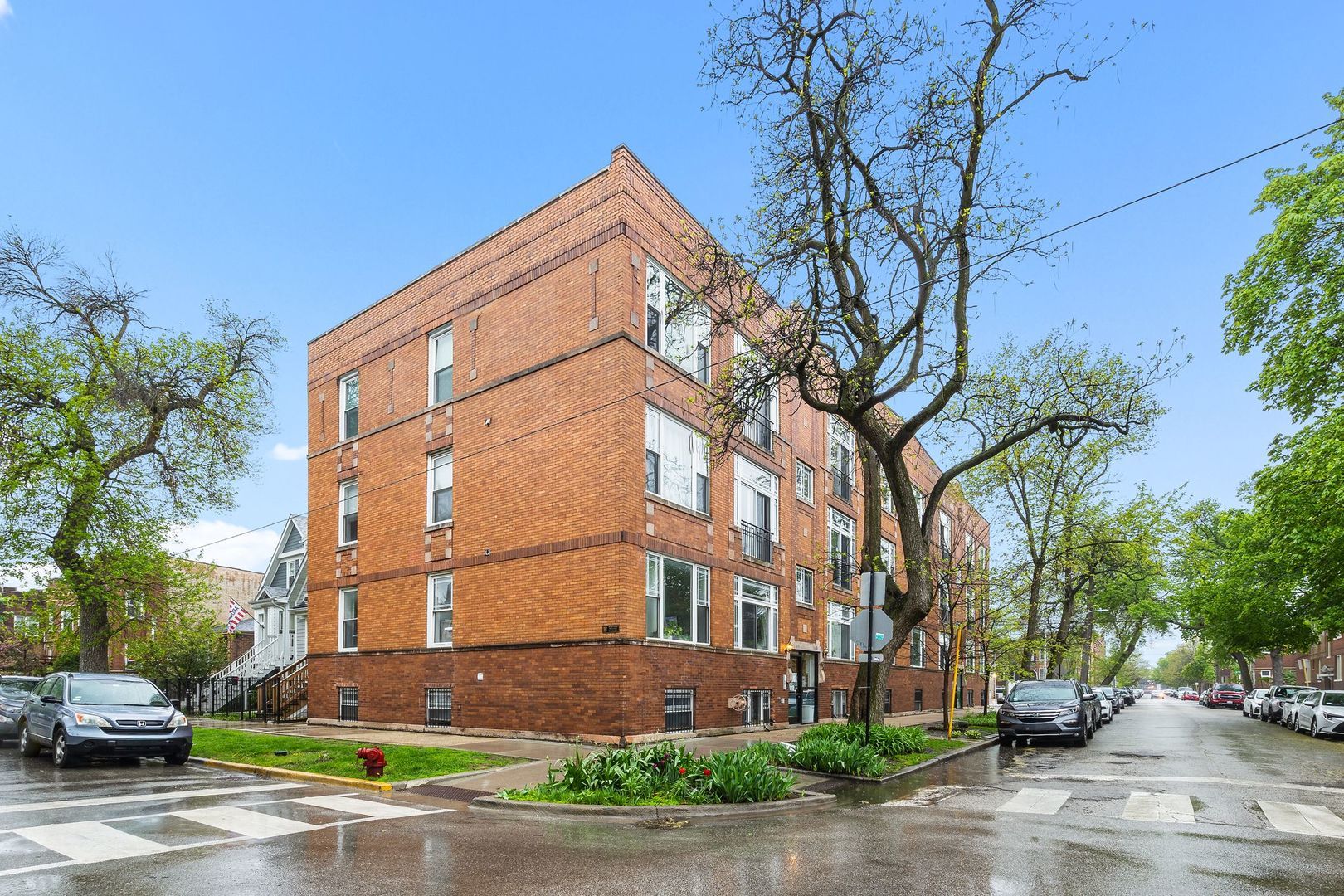 3841 W Altgeld Street #3 — Chicago, IL 60647