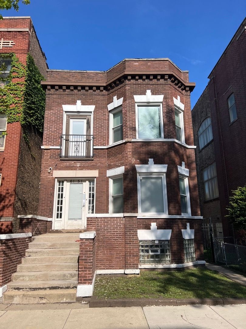 6151 S Langley Avenue #1 — Chicago, IL 60637