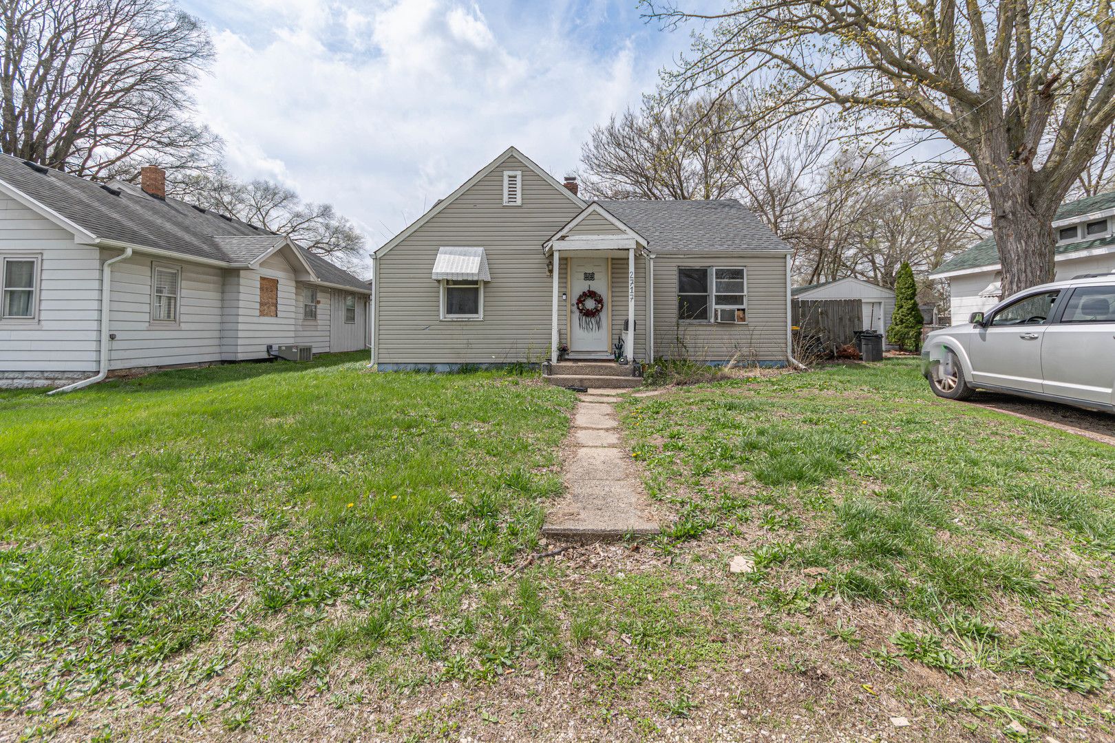 2717 Kinsey Street — Rockford, IL 61109