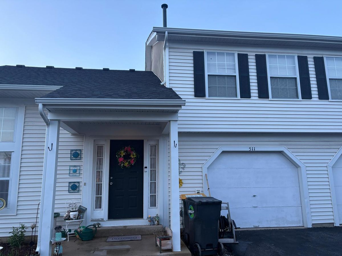 511 East Avenue, Streamwood, IL 60107