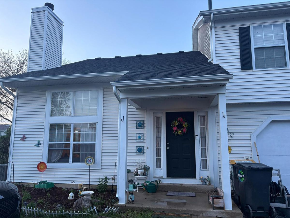 511 East Avenue, Streamwood, IL 60107