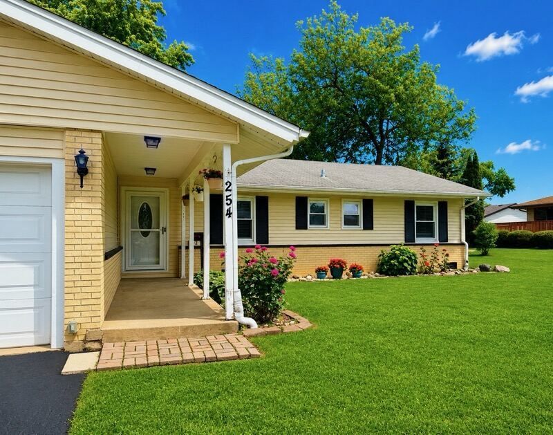 254 PLACID Way — Elk Grove Village, IL 60007