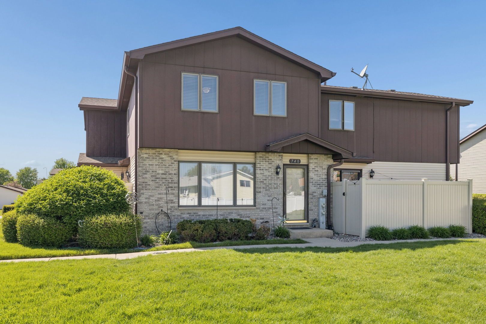 740 Brockwood Road — New Lenox, IL 60451