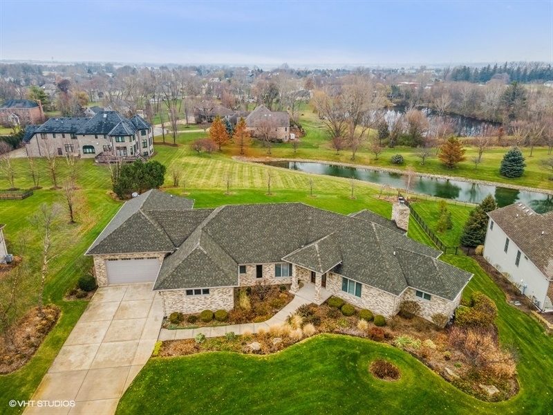 25860 Prairie Hill Lane, Plainfield, IL 60585