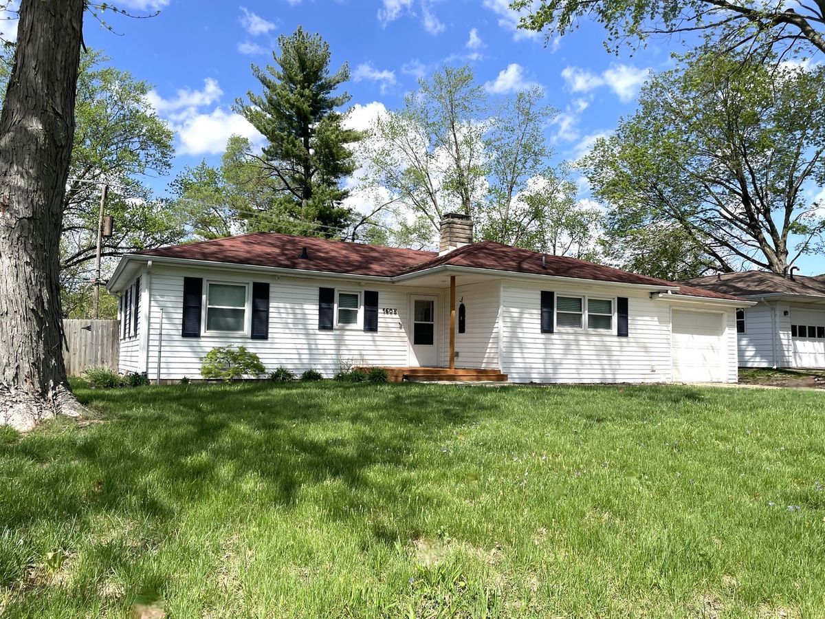 1608 Chevy Chase Drive, Champaign, IL 61821