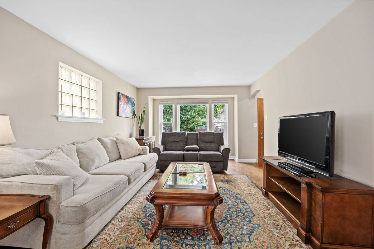 3311 Sunnyside Ave, Brookfield, IL 60513 — photo 4