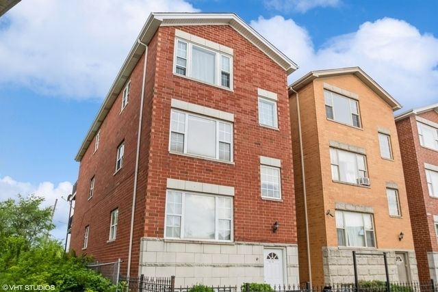 5318 Kenneth Avenue, Chicago, IL 60632