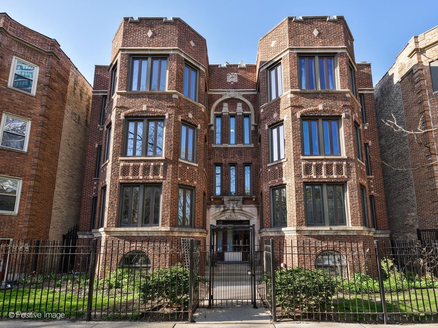 822 W Agatite Avenue #3E — Chicago, IL 60640