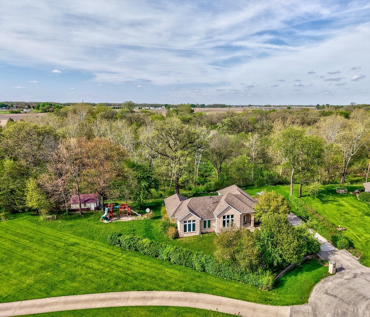 2925 E 1979th Road — Marseilles, IL 61341