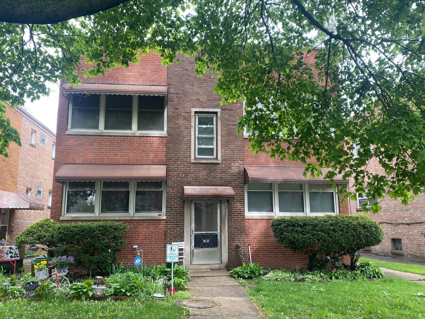 8227 Keating Avenue #1B — Skokie, IL 60076