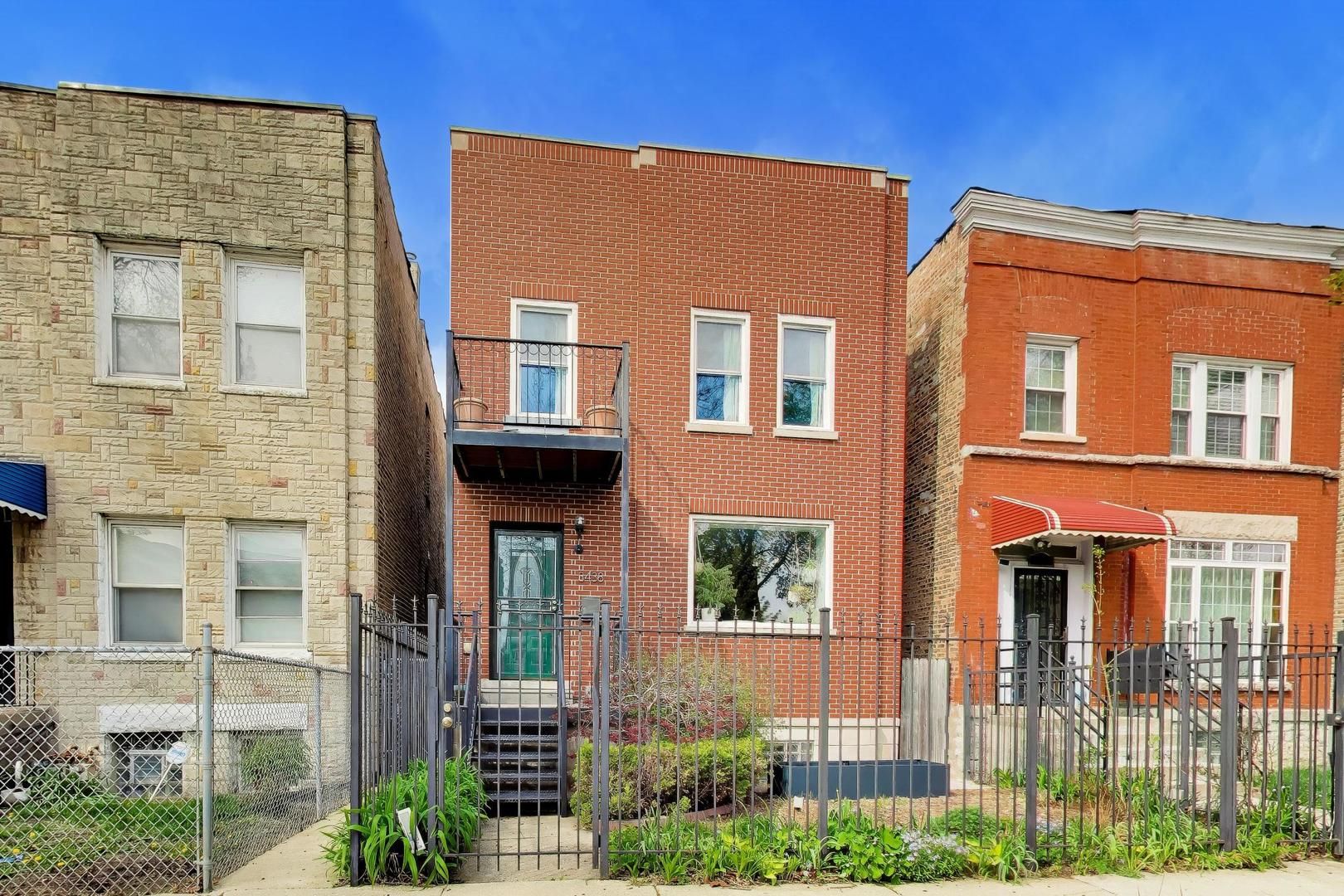 3438 W Le Moyne Street — Chicago, IL 60651