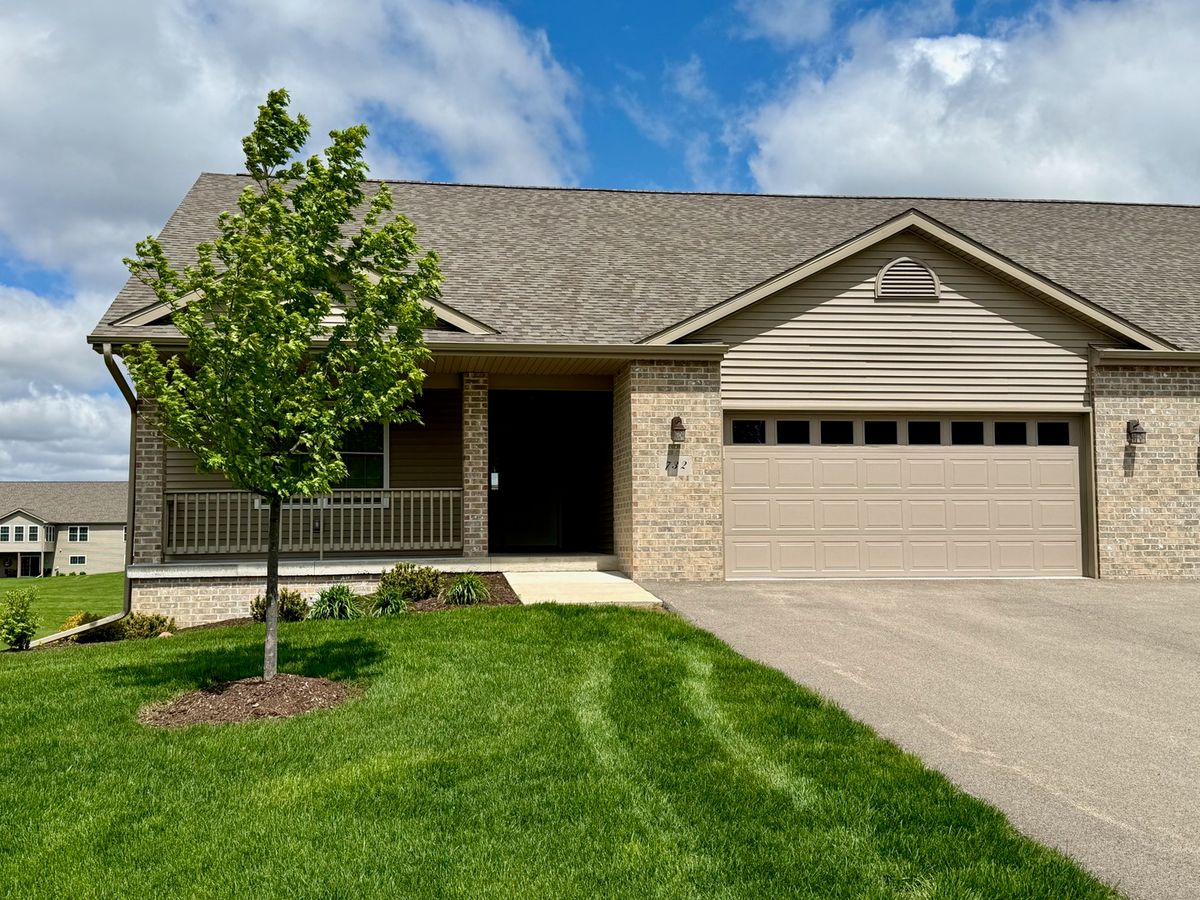 732 Keller Drive, Dixon, IL 61021