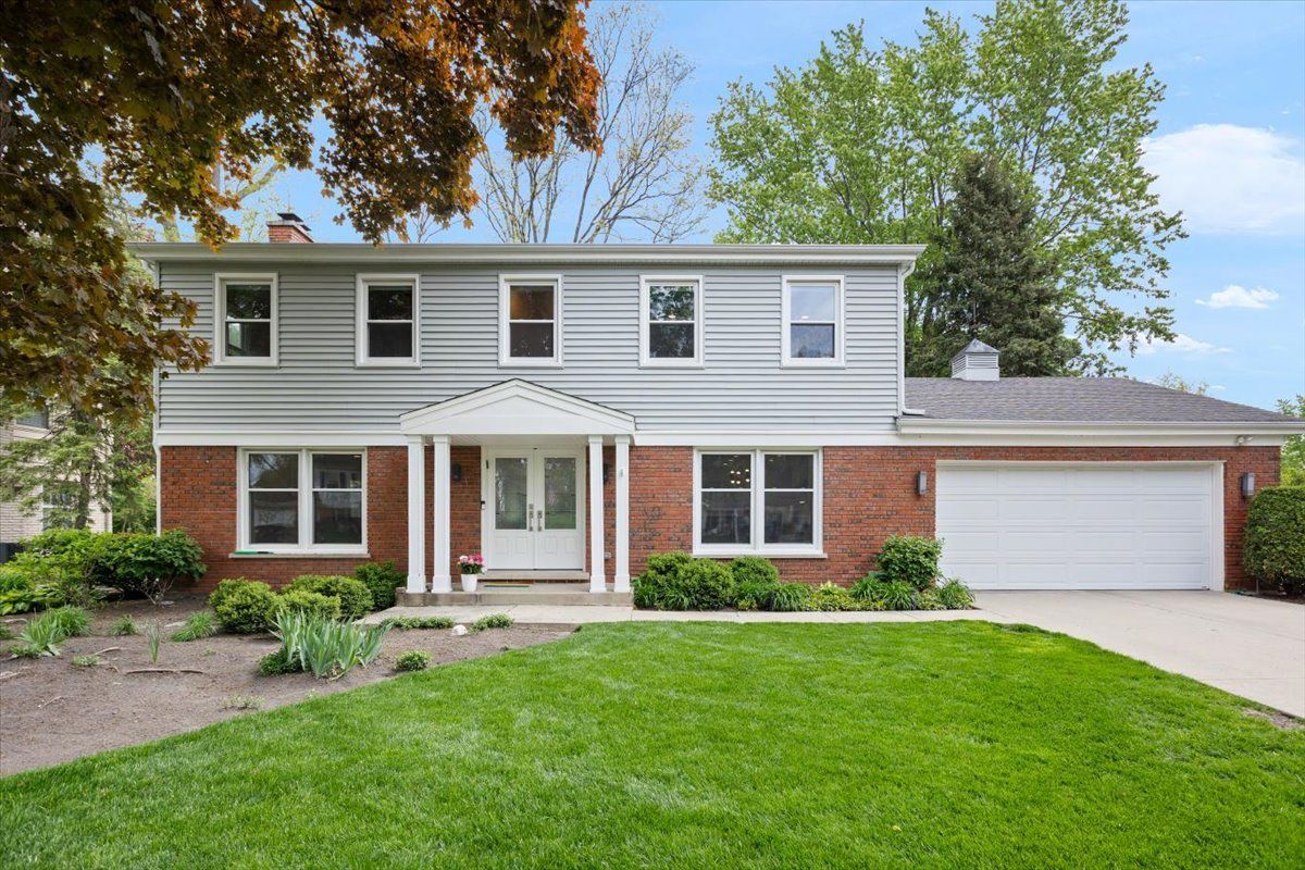 1107 Donegal Lane, Northbrook, IL 60062