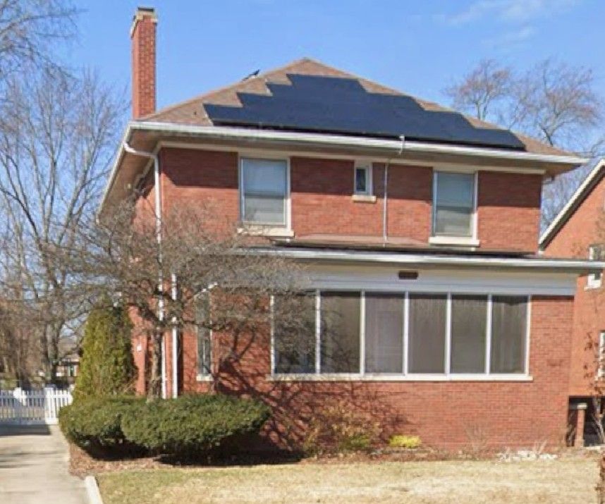 9432 S Pleasant Avenue — Chicago, IL 60643