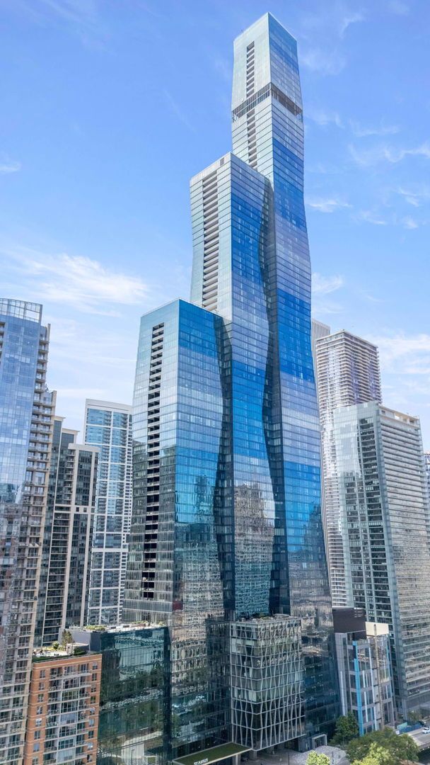 363 E Wacker Drive #2905 — Chicago, IL 60601