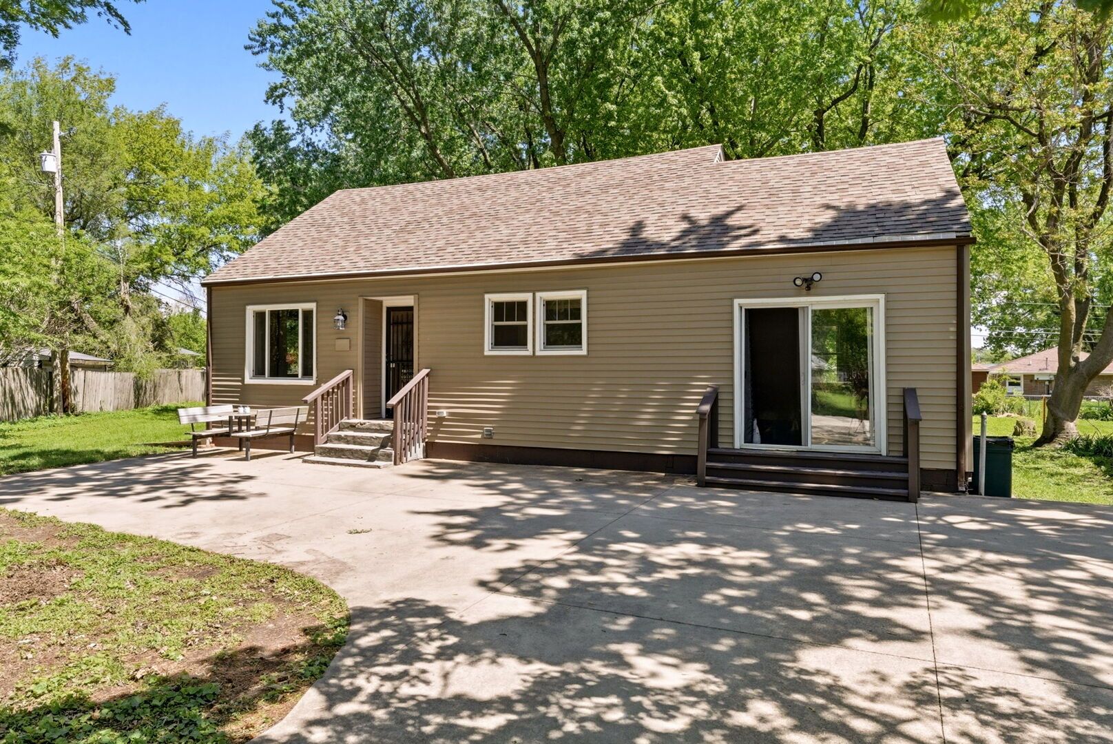 3804 15th Street B — Moline, IL 61265