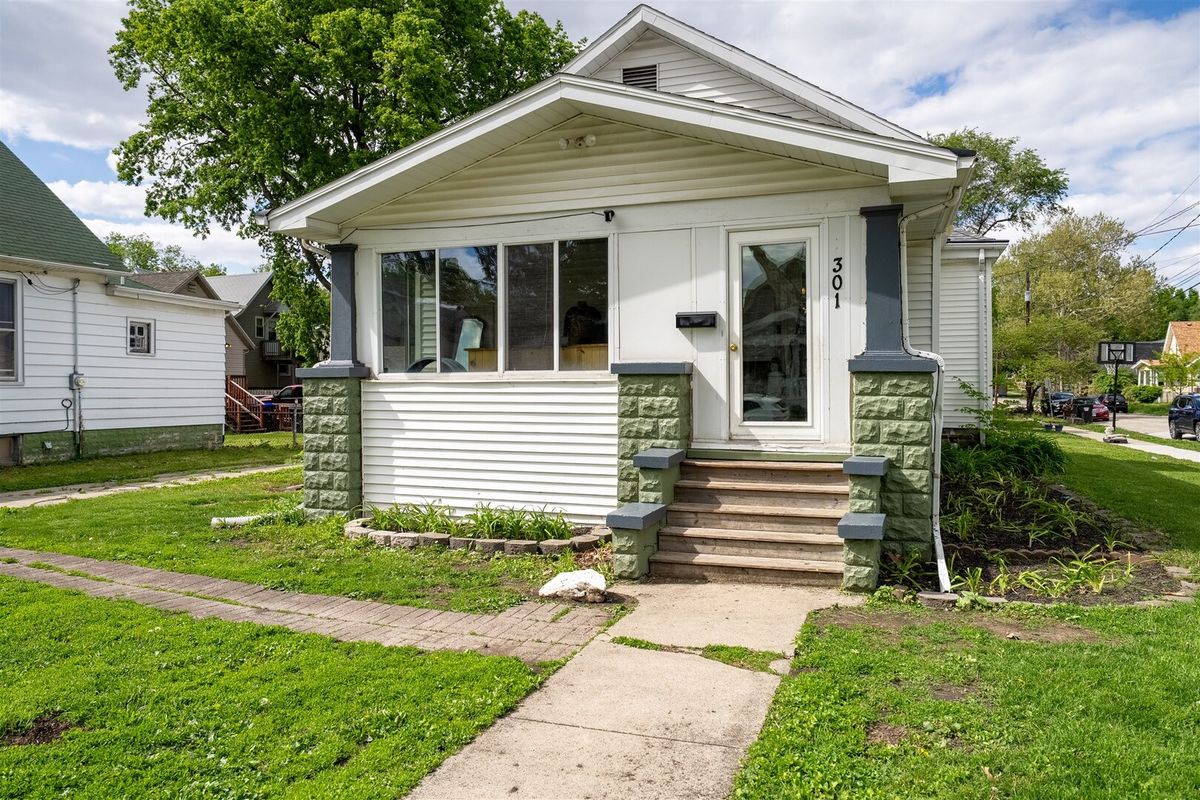 301 Graham Street, Bloomington, IL 61701