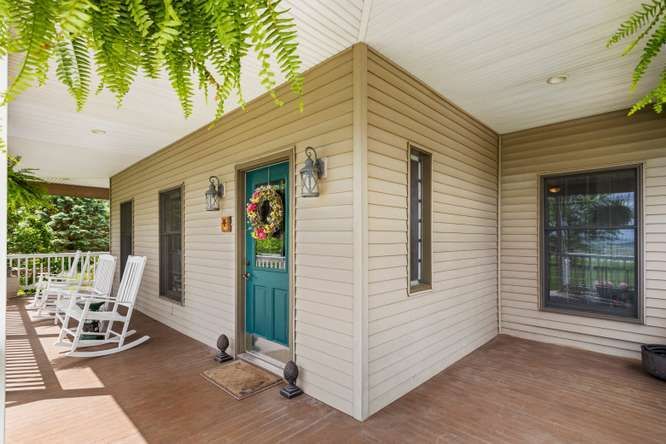 1081 County Road 1200 E, Tolono, IL 61880