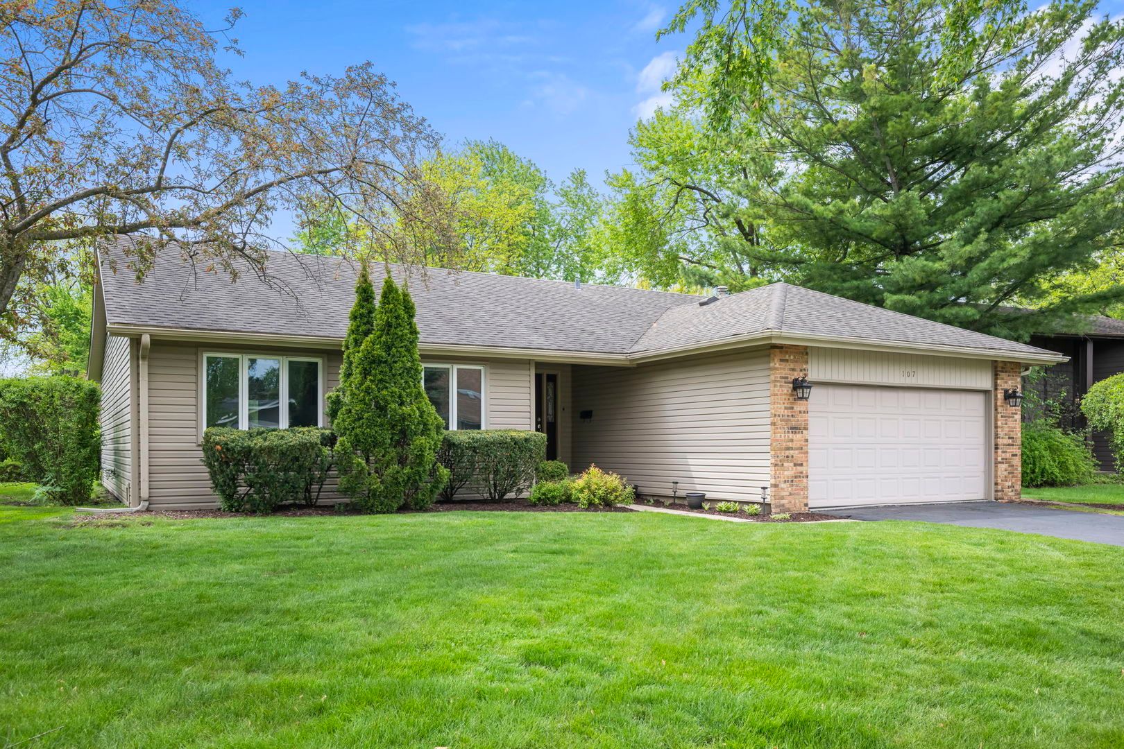 107 E Home Avenue — Palatine, IL 60067