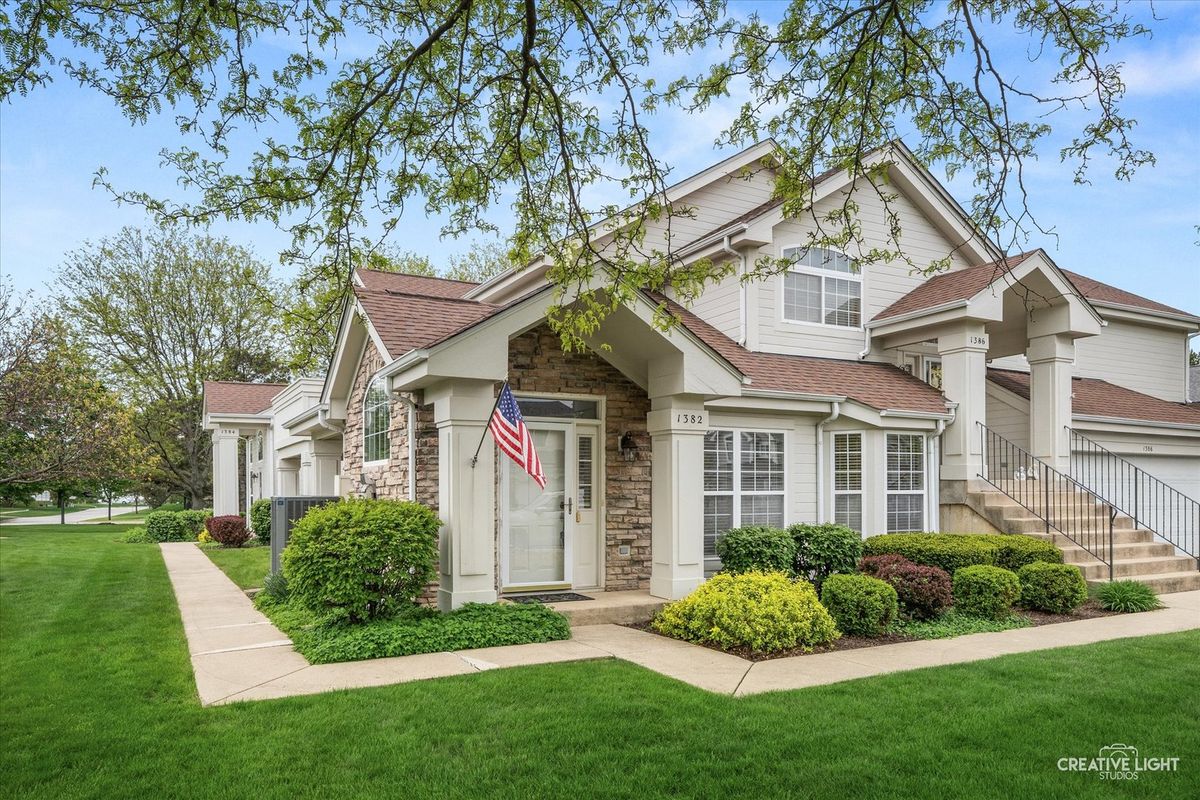 1382 Spencer Lane, Batavia, IL 60510