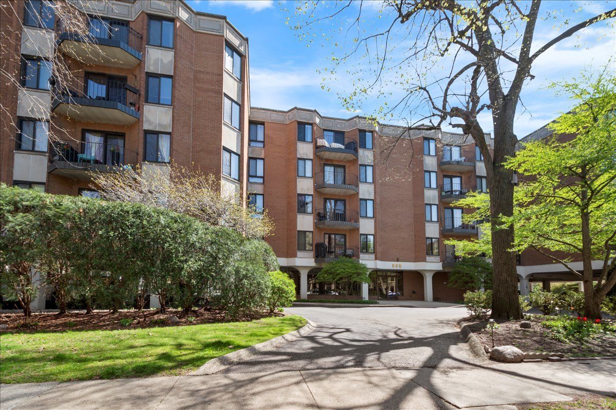 835 Judson Avenue #509 — Evanston, IL 60202